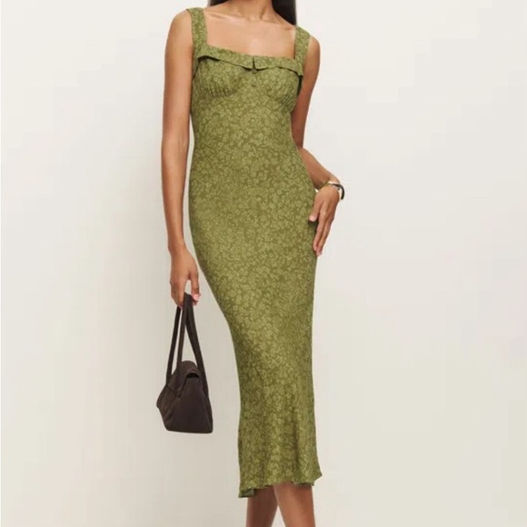 Reformation Dresses & Skirts - Reformation Tancy Dress in Esperanza Size: 6